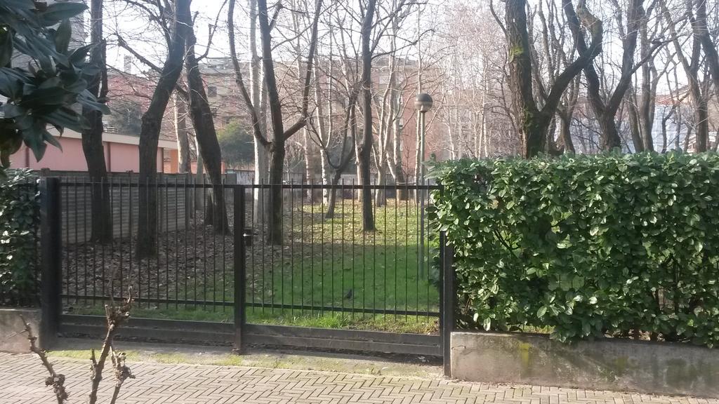 Appartamento Via Rovetta Milan Ruang foto