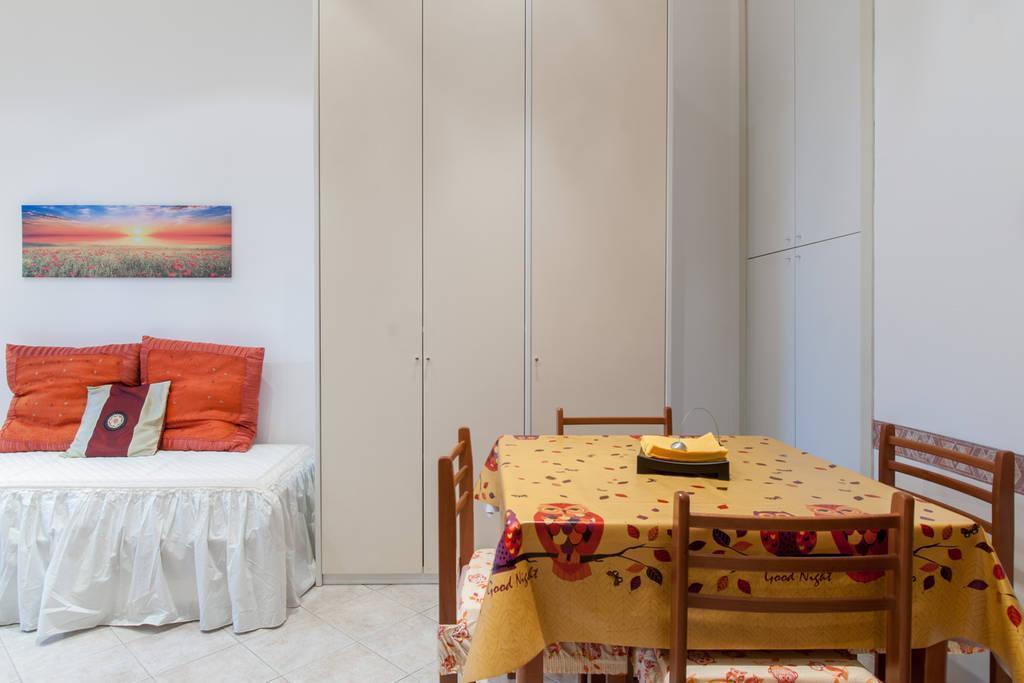 Appartamento Via Rovetta Milan Ruang foto