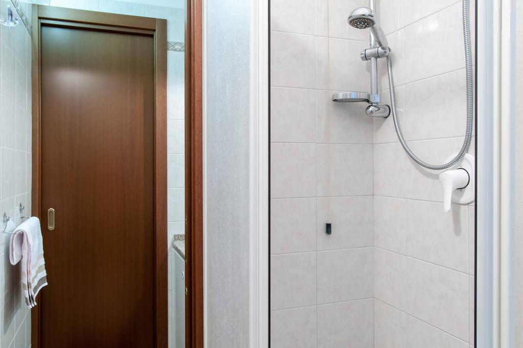 Appartamento Via Rovetta Milan Ruang foto